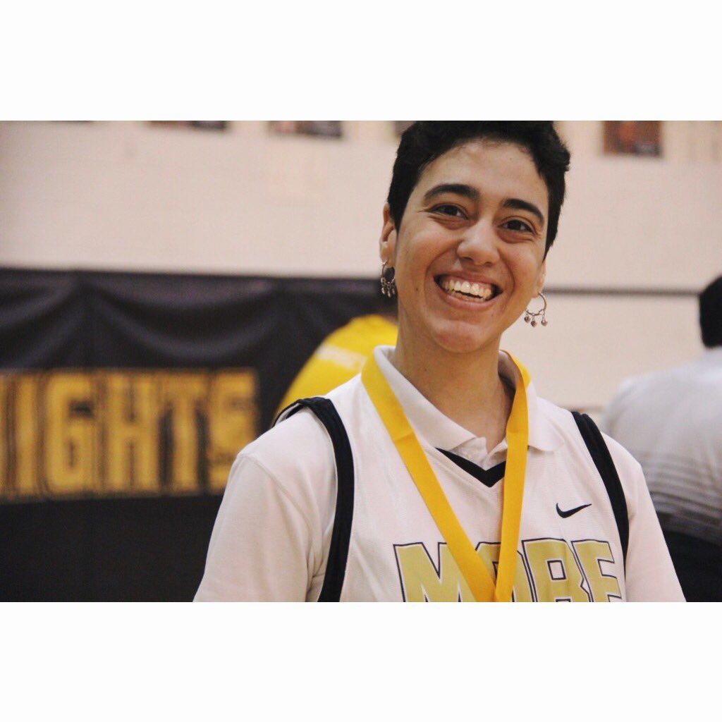 stm_squire's tweet photo. April 13, 2017

Best Buddies

Thanks to everyone that came out and those who planned for this wonderful day!! 💛⚫️🏀 https://t.co/SYP15ktv5e