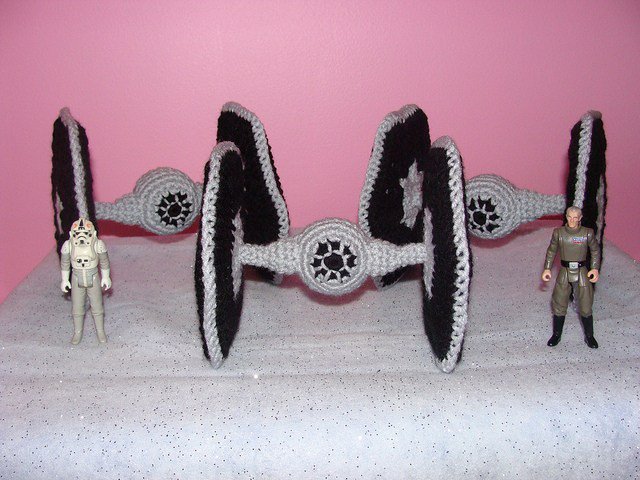 knithacker's tweet photo. Crochet Granny Square Tie Fighters! https://t.co/TsDMiWRoGG #StarWars #StarWarsDay #MayTheFourthBeWithYou #crochet #handmade #waybackhack https://t.co/xQb0Ywm0gh