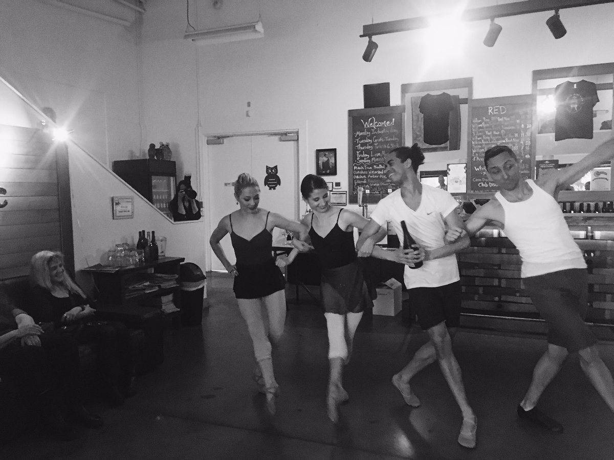 Ballet Fantastique tweet media