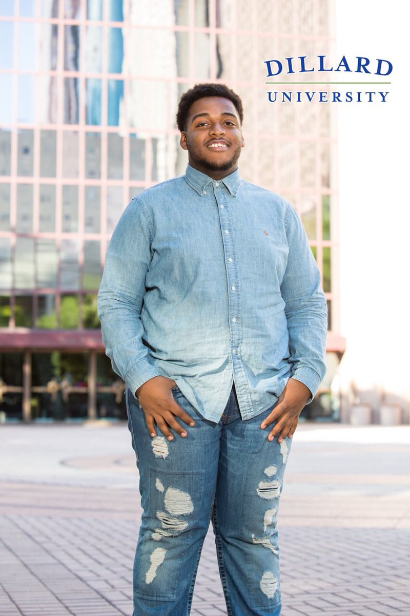 therealcrear's tweet photo. #DU21 Go Bleu 😄🤘🏾😎 https://t.co/lwILslbn8u