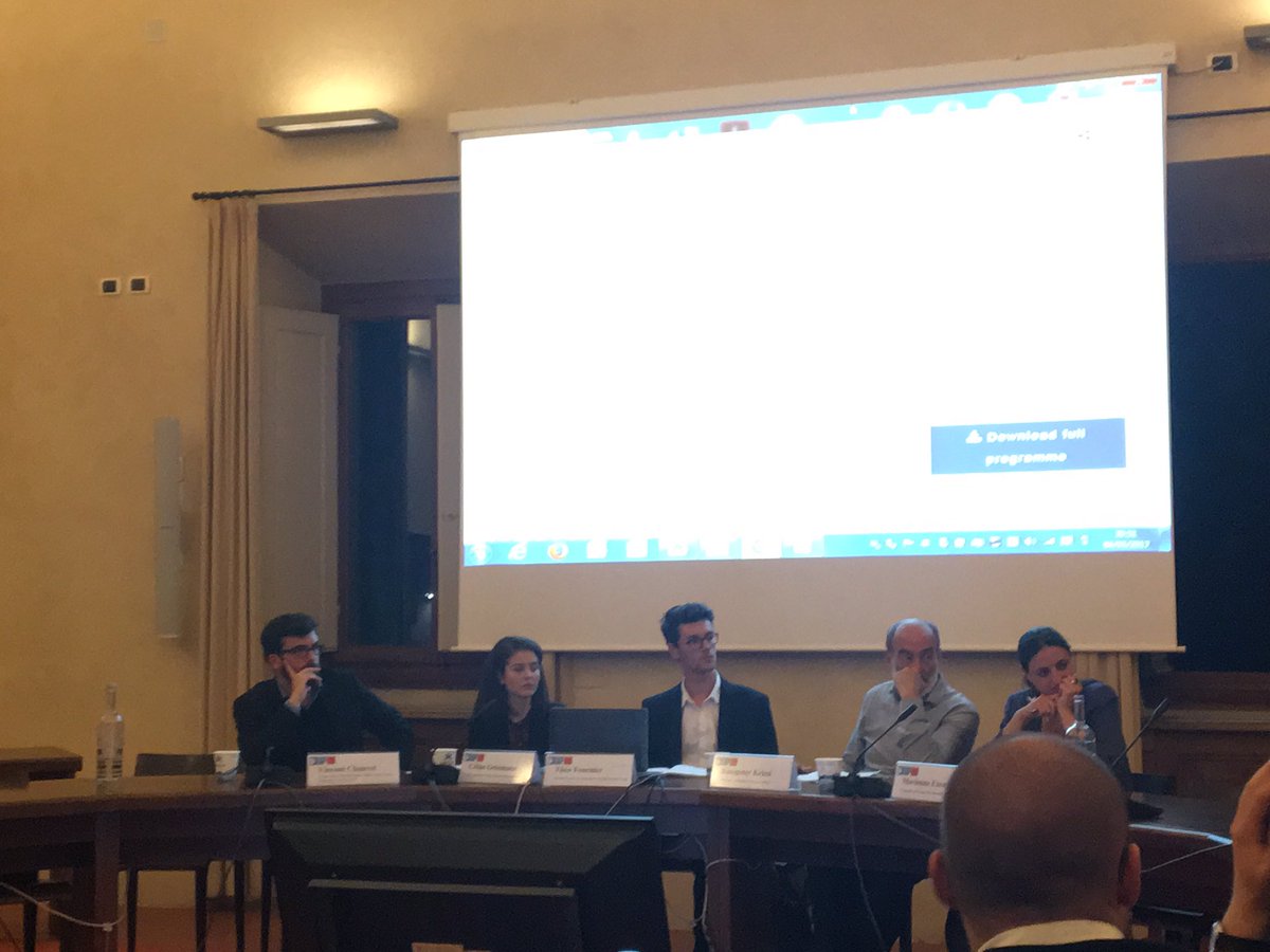 martwittenberg's tweet photo. @vincentchauvet presents our Citizens initiative @onesingletariff in Florence with @CelineGeissmann &amp; @E_Gouvernance #SOU2017 https://t.co/vRweaf3HPt