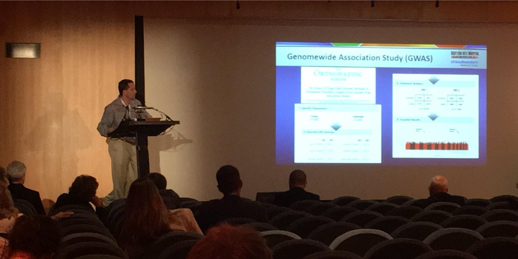 SRChildren_'s tweet photo. Researcher, Jonathan Rios, Ph.D., presenting at #eposna2017 on his basic science research with idiopathic #clubfoot. https://t.co/dODsedCOML