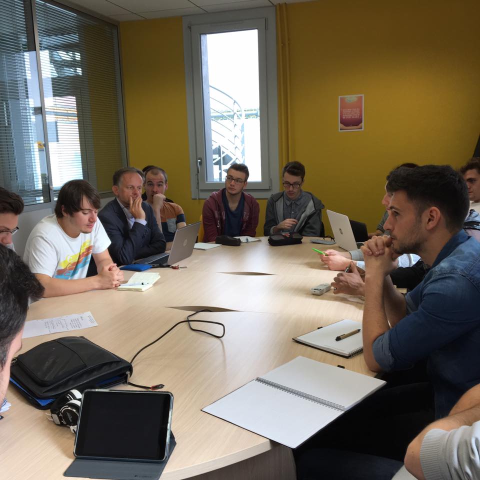 Formation cet après-midi des étudiants-entrepreneurs aux Réseaux Sociaux. Merci @PEPITE_centre #RS #CommunityManager
