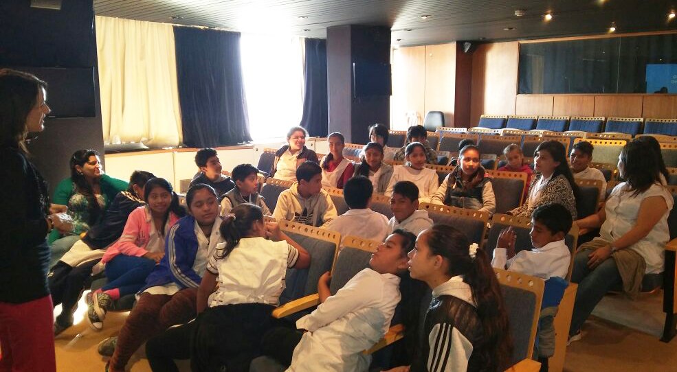 InnovacionTurAr's tweet photo. #Hoy recibimos visitas! 👍🏻
Los alumnos de la Escuela French y Beruti participaron del taller Turismo, Patrimonio y Escuela https://t.co/vGMieNO6n2