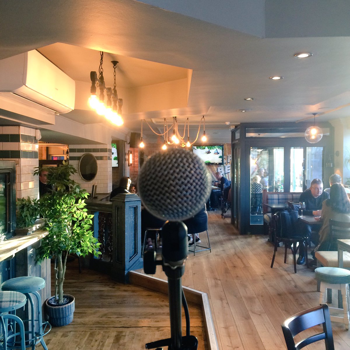 jakecoversmusic's tweet photo. Singing some tunes at @SalTynemouth until 11pm tonight! It's also an open mic so feel free to come along and play! https://t.co/2Zso58Z6dw