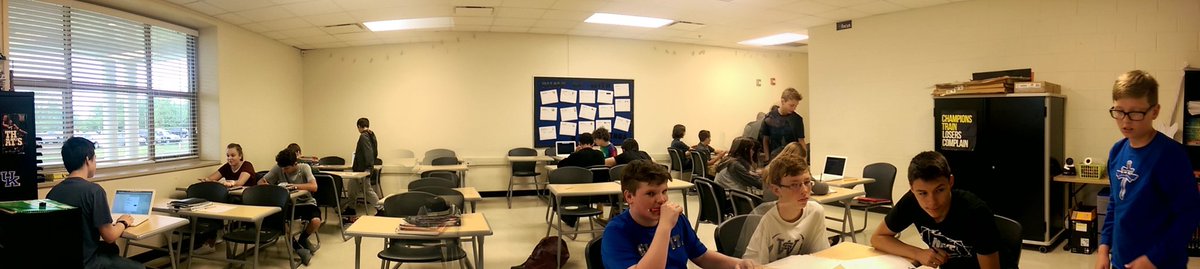 SW8Silver's tweet image. Advanced SS topics working in small groups practicing their presentations. Presentations are analysis of terrorist attacks.