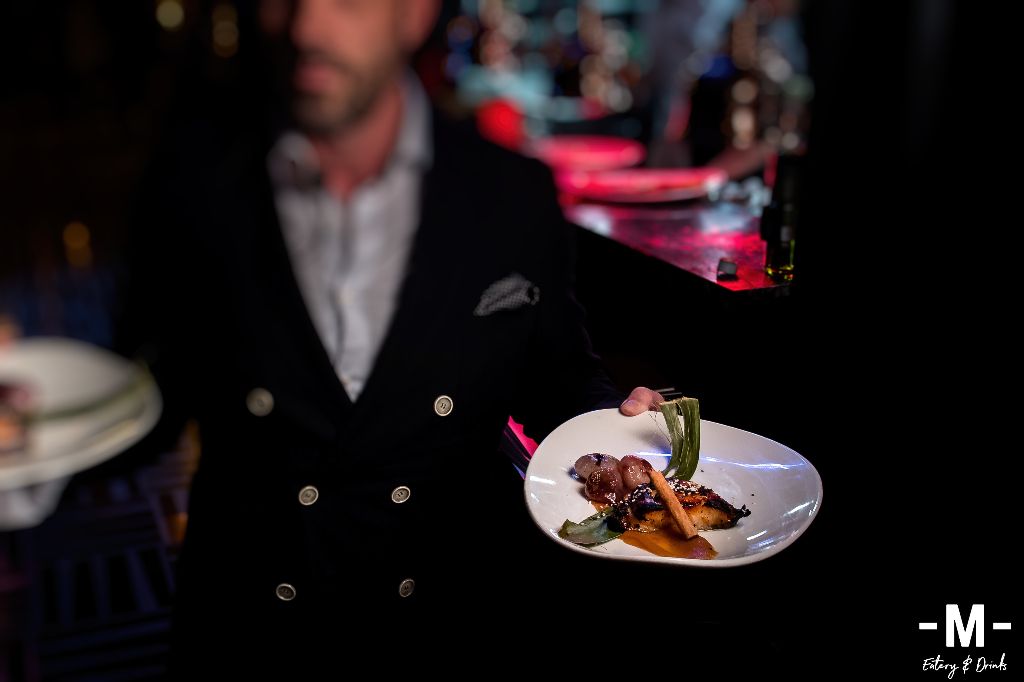 MaddockMadrid's tweet photo. Ya es jueves... ¿Con ganas de probar nuestro Bacalao negro? Te esperamos! #Maddock #FoodPorn #Foodie 🔥🔝 https://t.co/YK6eBeio2c