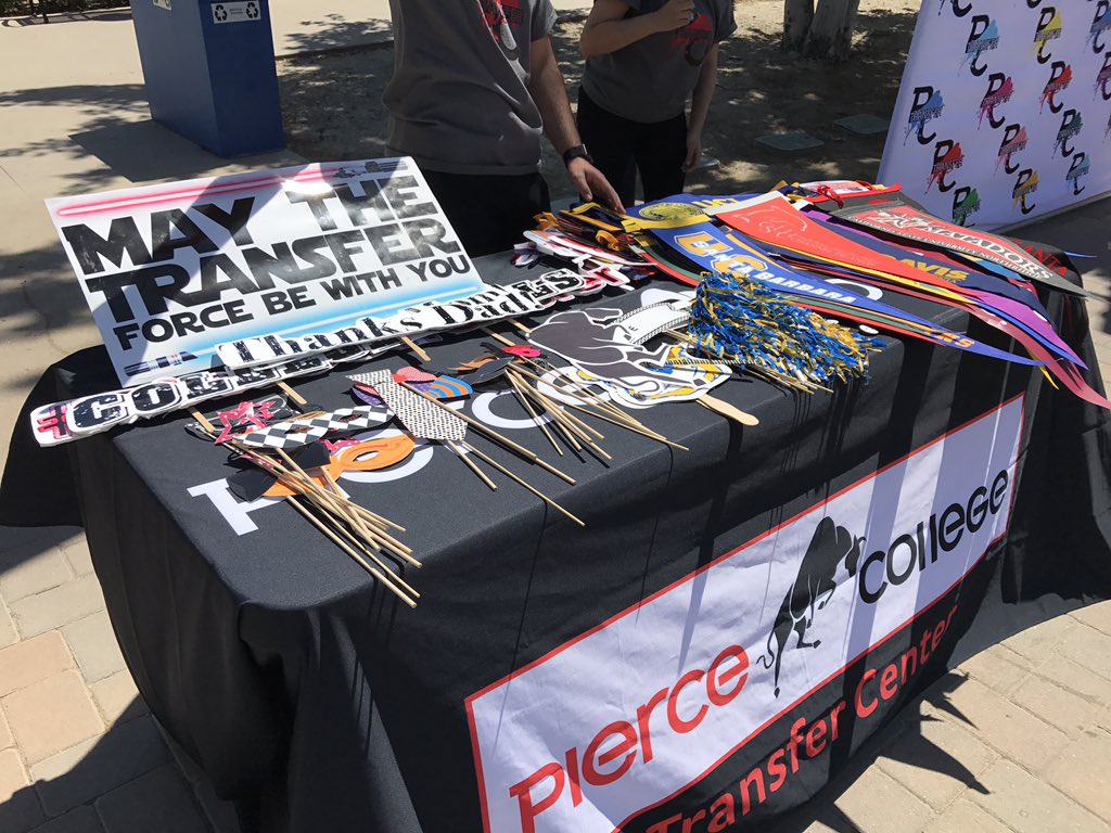 RoundupNews's tweet photo. Grab a prop and pose to get a slice of pizza for Transfer Day Celebration. Tag #PierceTransfer and @PierceCTC for #MayThe4th https://t.co/lSopUjqSH8