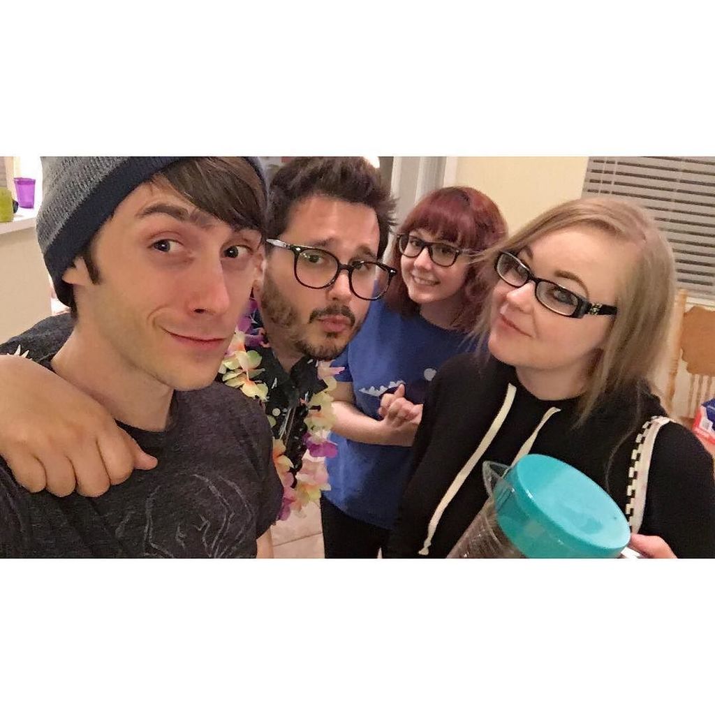 jteamjason's tweet photo. #throwback to #lastsaturday when my friends I randomly held #cornparty2k17 at my place!
.
.
.
.
.
#friends #friendship #cornparty #sproutsf… https://t.co/7YMfpTSZmo