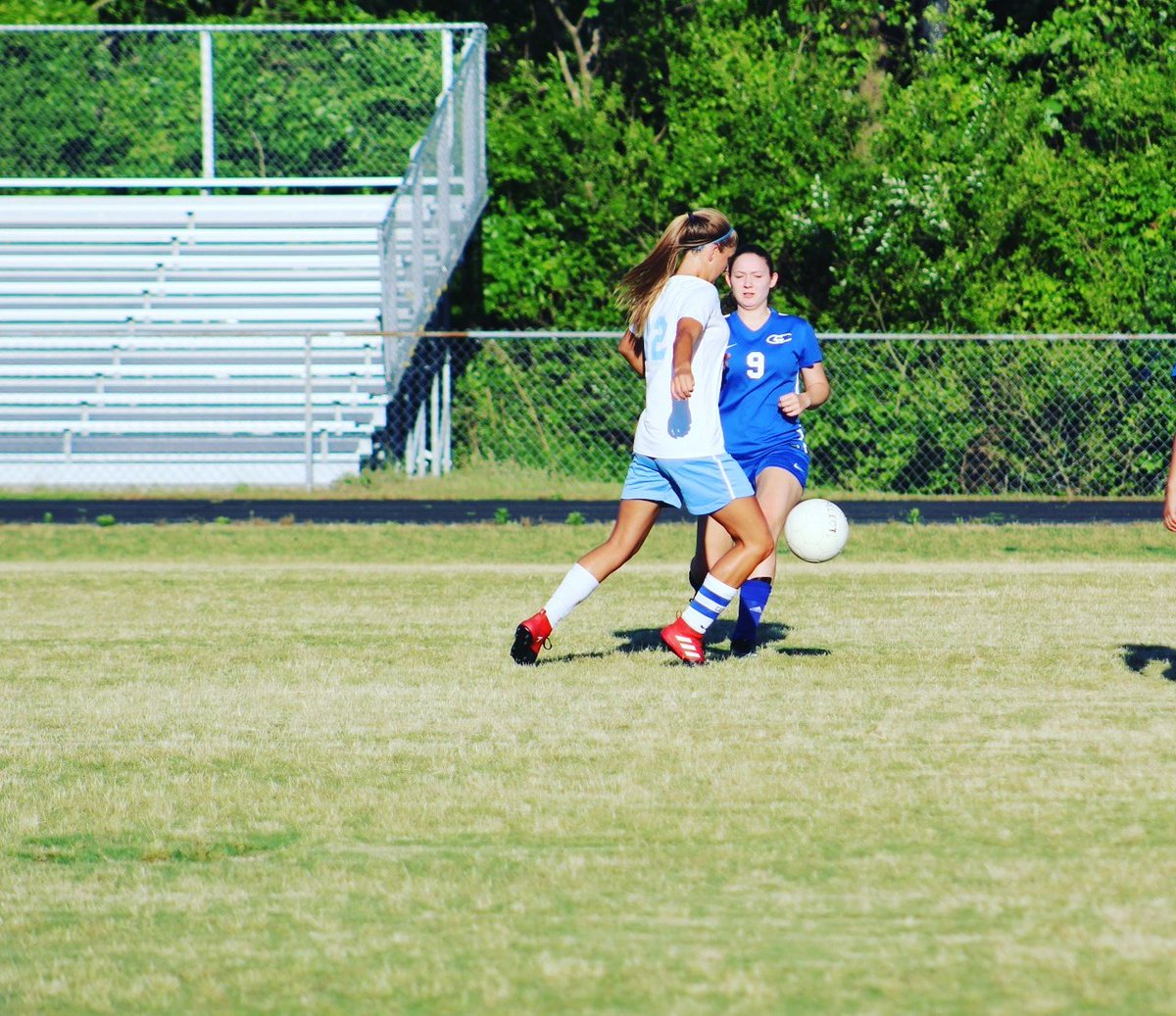 Help us welcome Carson Hood from South Lenoir HS (NC) to Cape Fear Sea Devil WSoccer. #capefear #seadevils