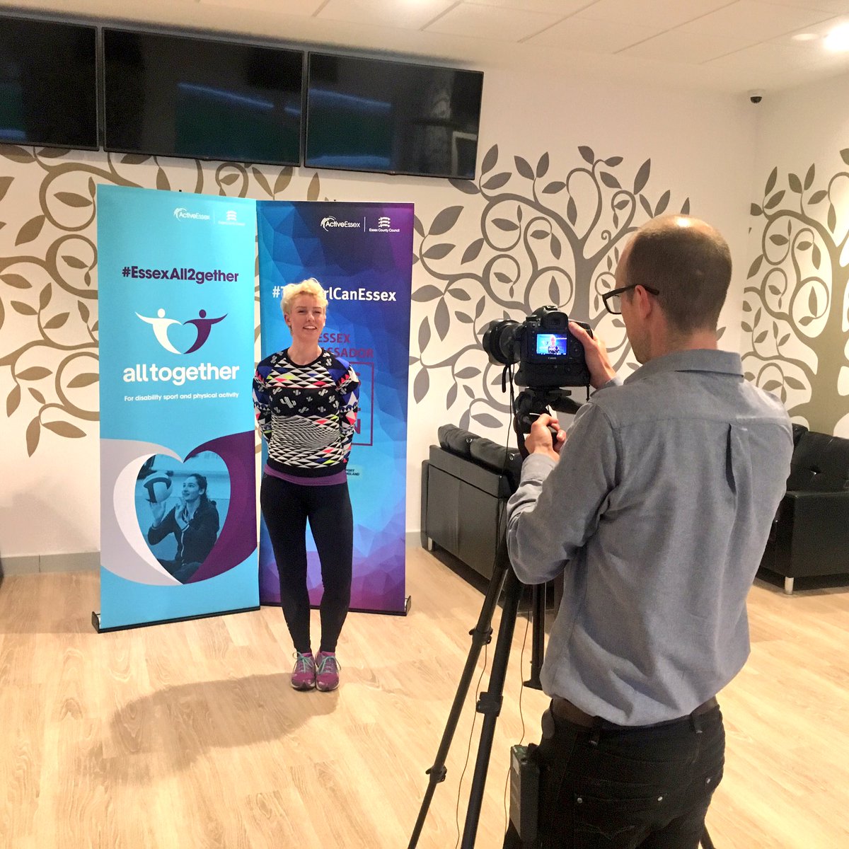 LauraTryUK's tweet photo. WHOOP! A great night at the @ThisGirlCanUK Essex evening - plus made some friends ๐๐ผ๐๐ผ๐๐ผ #AmbassadorsTogether .... plus had a ๐ฅ https://t.co/sijCV8FCOb