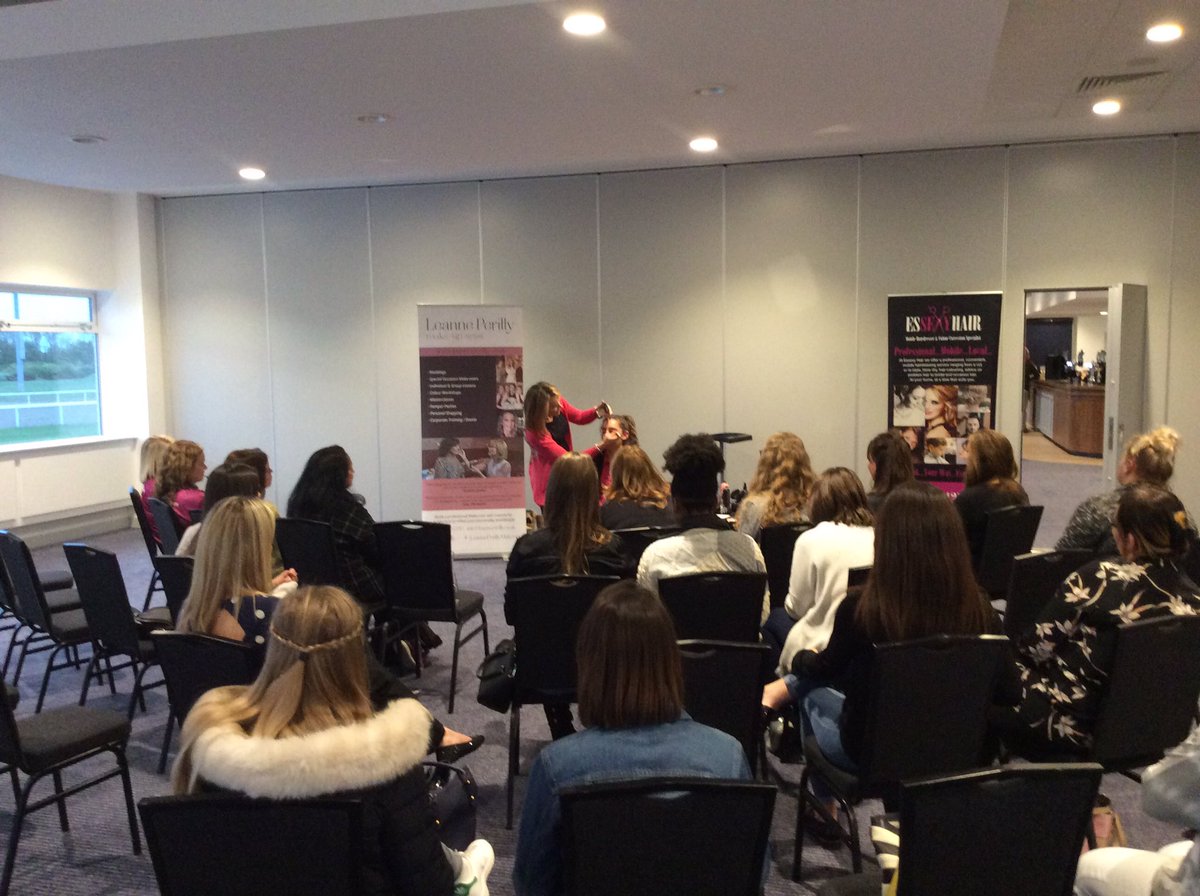 ActiveEssex's tweet photo. Workshops @ #ambassadorstogerther Celebration Event from social media to CPD & fit fast & fabulous #thisgirlcanesssex #essexall2gether https://t.co/Accp6RLgH6