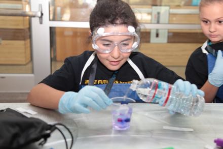 Divinaction's tweet photo. STEM-related activities comprise a key component of @thermofisher philanthropic efforts. https://t.co/VKUxTaMKo4 @BGCA_Clubs #STEM https://t.co/YUr185wgQL