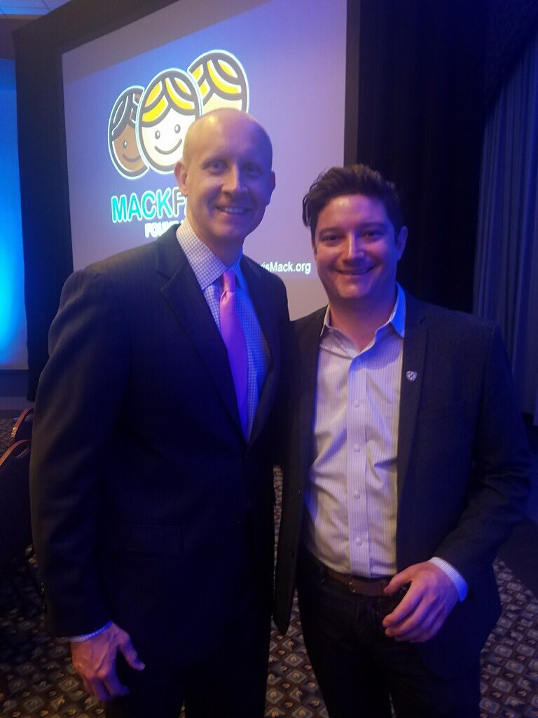 chipper626's tweet photo. thx @CoachChrisMack for taking a few moments to chat with me and snap this picture! great event on monday! @MackFamilyFDN #coachmackscorner https://t.co/VvW5BKvCTP
