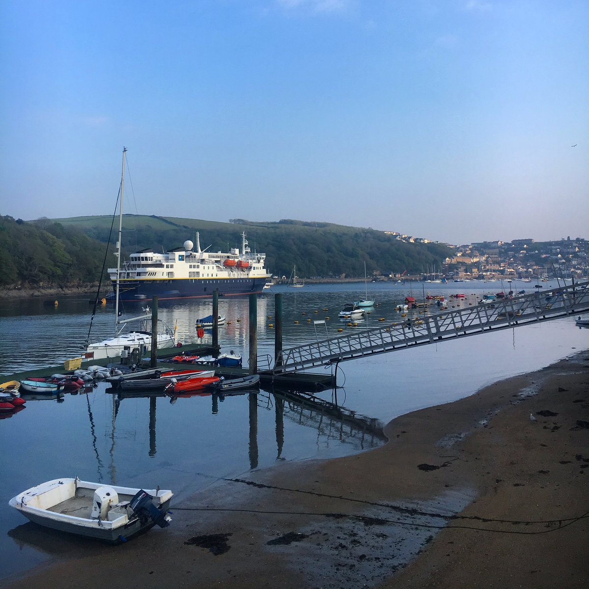 PolruanBlues's tweet photo. 💙⚓️National Geographic Explorer in #Fowey this evening #NGExplorer 🚢 https://t.co/uGPGiOn19D