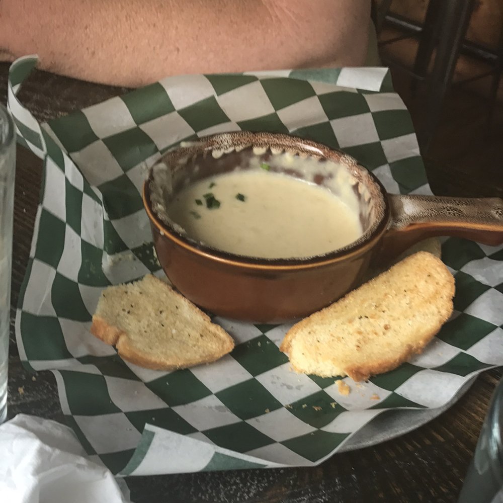 _kaylaking's tweet photo. .@RALBeerGarden @getStealz https://t.co/kpUfhKBRRi