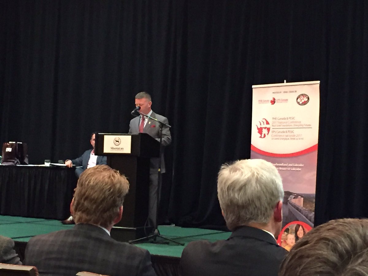 ChrisFenMac's tweet photo. 'Healthy students are better learners' Minister @dalegkirby speaks at length on the importance of health in schools at @PHECanada. #NL2017 https://t.co/eGIWB5BljQ