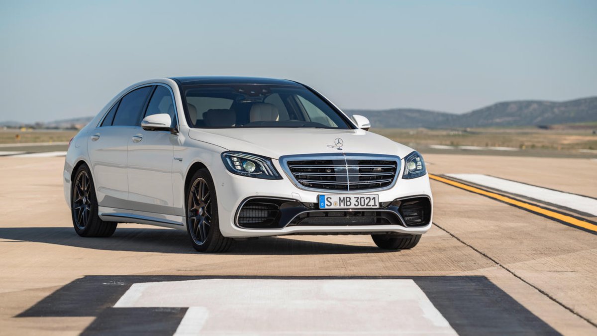 canavial10's tweet photo. Impressive power &amp; performance: The new @MercedesAMG S 63 4MATIC+ &amp; S 65: https://t.co/0SfmrFohZF [Csn... by #MercedesBenz via @c0nvey https://t.co/GPi6K2fpDy
