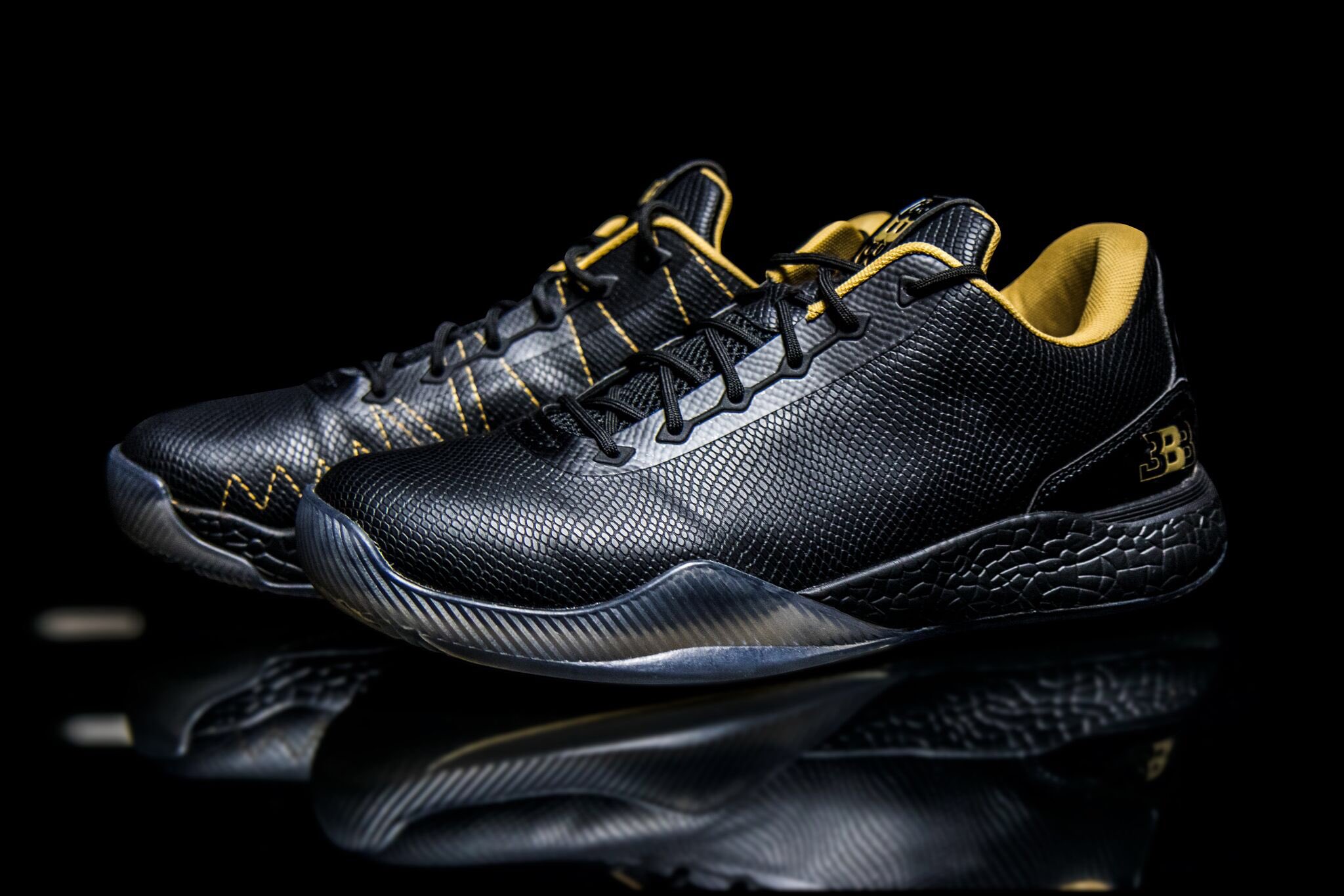 SERIOUSLY Lavar Ball Introduces BBB's Air Bobo's aka Lonzo Ball's ...