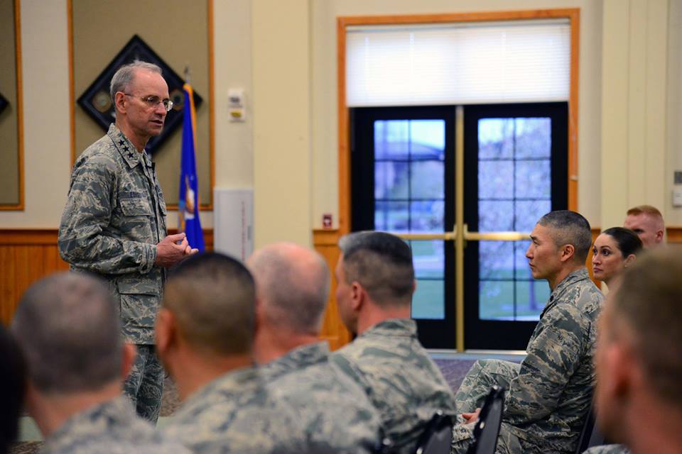 malmstromafb's tweet photo. The #USAF Surgeon General Lt. Gen. Ediger and his #commandchief CMSgt Pace, visited the #Airmen at the #341stMedGroup this week. https://t.co/54WAO8xkwv