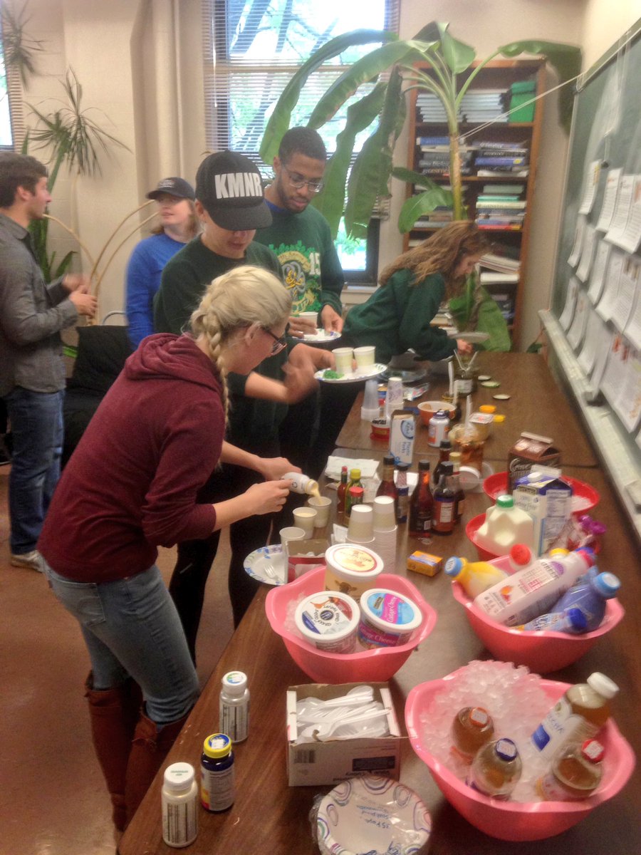 GermJuggler's tweet photo. Great turnout for #MicrobeLunch @MissouriSandT Many microbes and their products being consumed. Plenty of Limburger left over if you're late https://t.co/hbiqbLAFOI