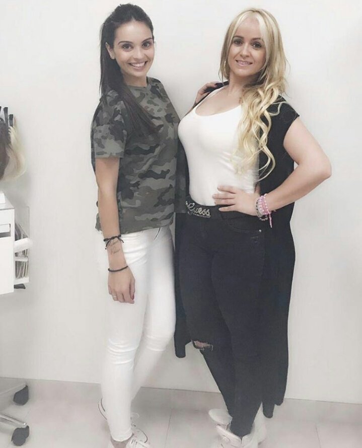 maria_hbCF18's tweet photo. Nuestra @maria_hb18 con La Húngara 😻😍👏❤ https://t.co/7YOIIK5BWn