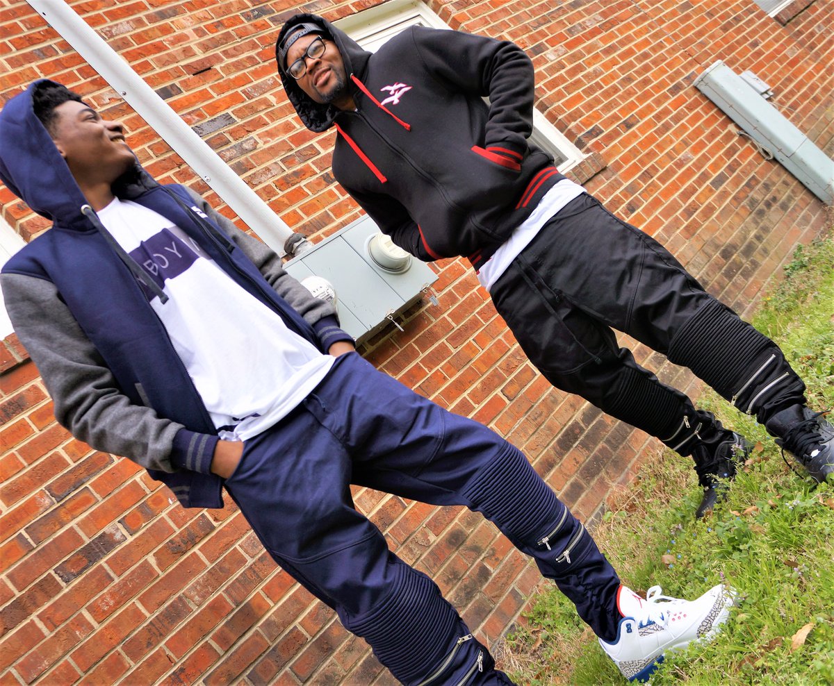 4EVAFLY_CO's tweet photo. #4EVAFLY:Only The Fly Are Deemed Fit #UrbanFashion #RVA #VCU https://t.co/hnA1GbloZm