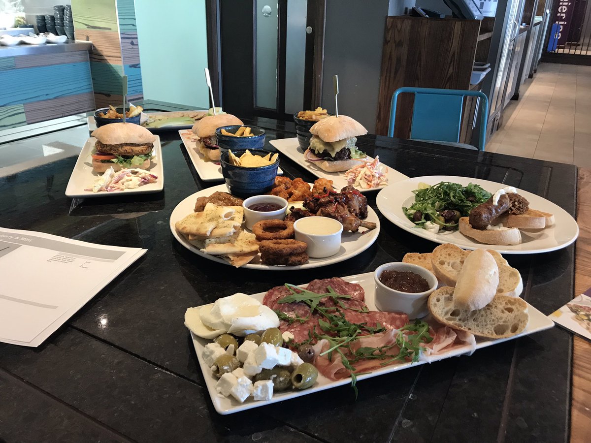 Worthing Seafornt PI tweet media