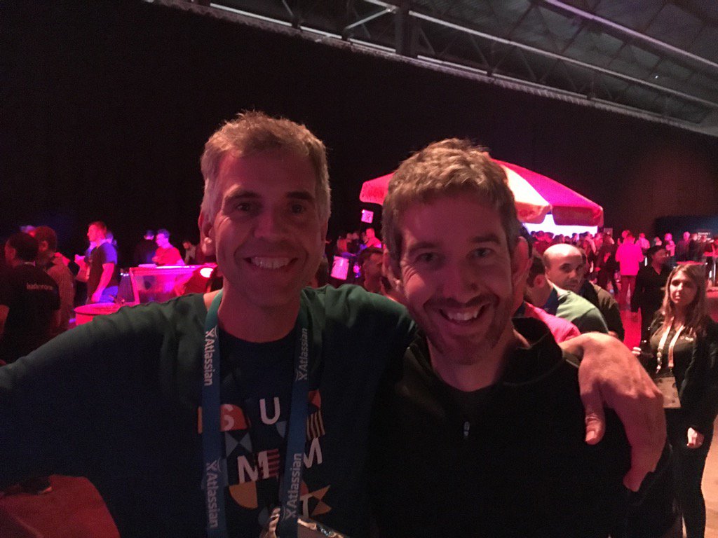 CallewaertFilip's tweet photo. So happy that I could be  @mcannonbrookes stand-in yesterday as @scottfarkas felt so lonely. #atlassiansummit2017 https://t.co/Se83gzNJaa
