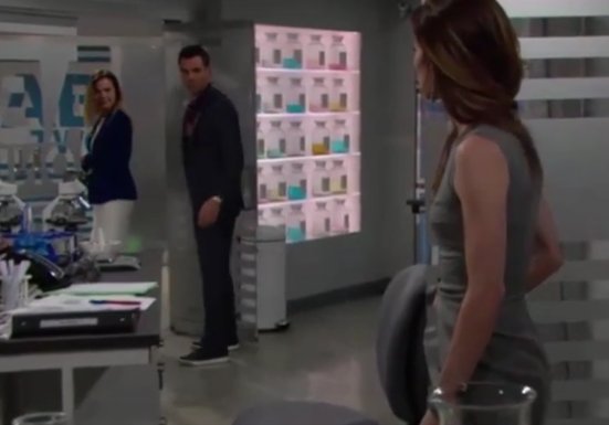 antigonea's tweet photo. No more secrets, no more hiding-#Philly are finally free to BE. I LOVED this parting shot. #YR #NoMoreLookingBack https://t.co/QSwMBDLOgx