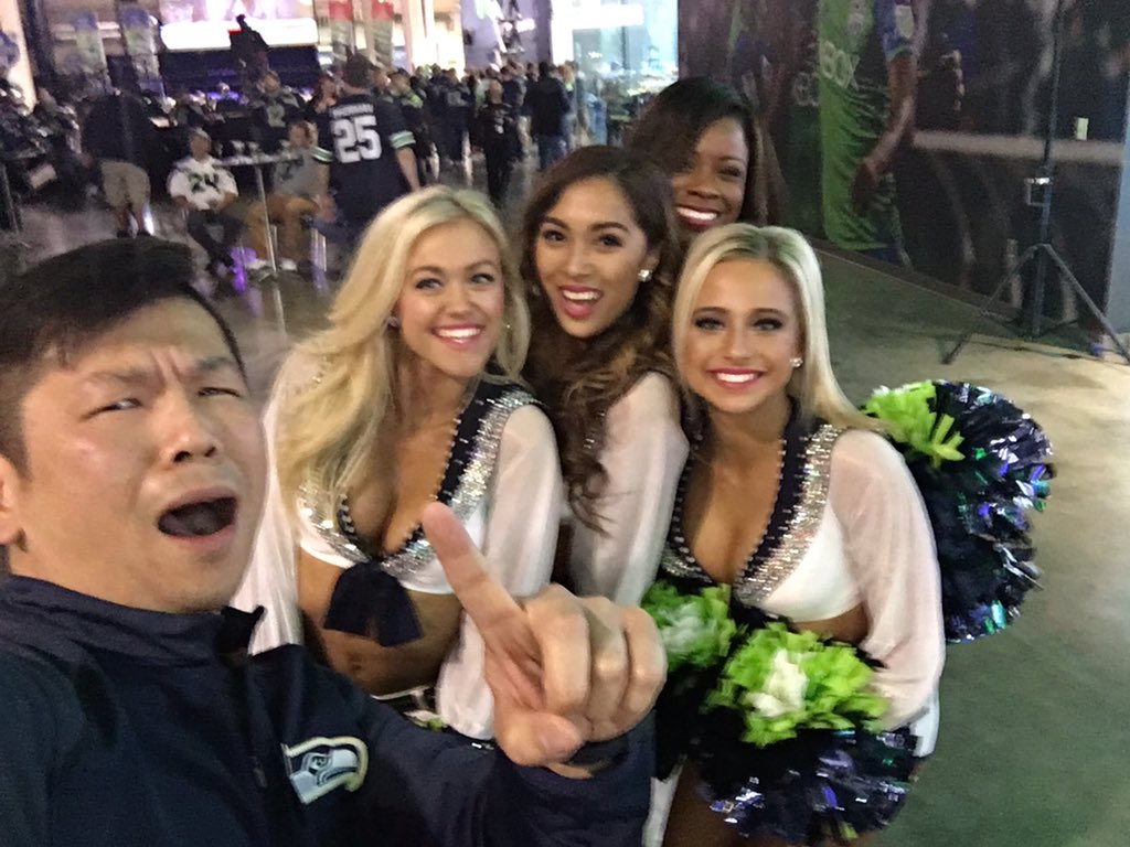 KenYu206's tweet photo. @SeaGalTrinity @TheSeaGals @Seahawks @SeahawksProShop Thanks @SeaGalTrinity, we #12s will miss you😕. #SeeYouSoon https://t.co/bXmwpUK2sS