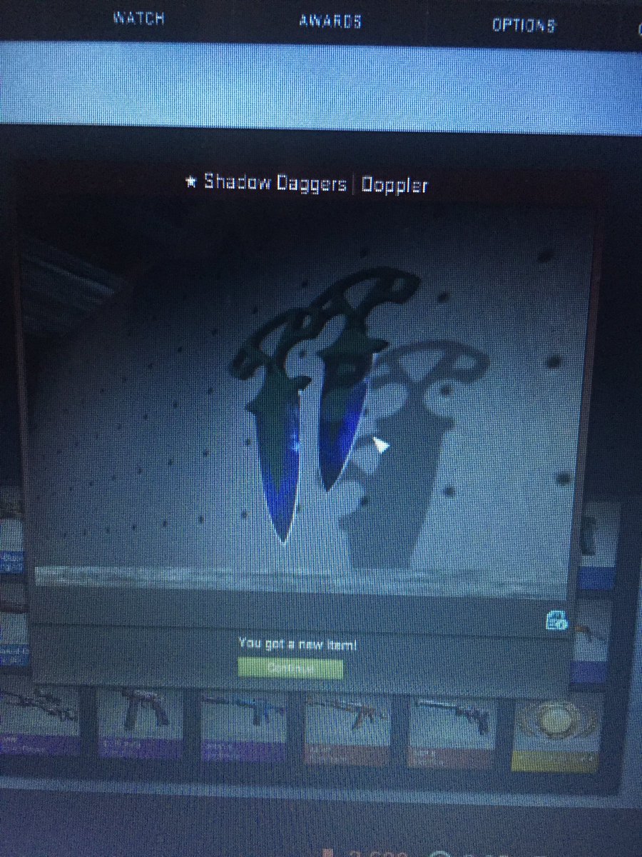 IneptFall's tweet image. When @KYR_SP33DY promised me he'd get a knife today! HE DELIVERED! #NotaLiar