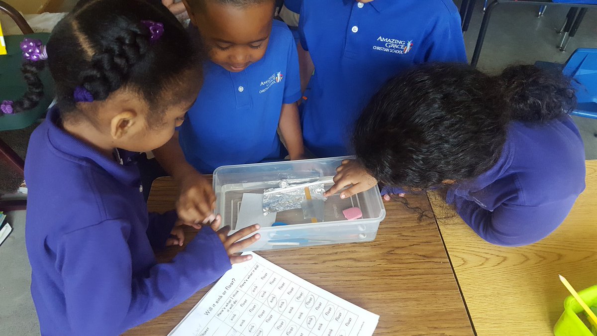 agcs_kinder's tweet photo. Science experiment time! Does it sink or float? #STEAM #research to help us build our own boats. @rentonprep https://t.co/ClnzEm2Sn2