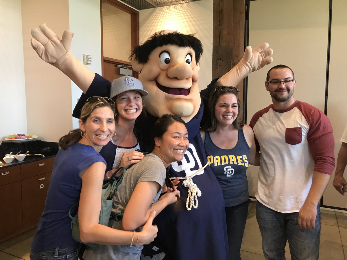 jslambertus's tweet photo. #visitfromPadre #sdinhd #IGOE https://t.co/pCKJs9Bomc