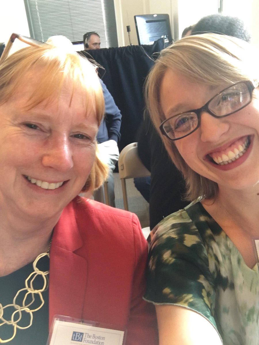 Semilylek's tweet photo. We love teachers! #BostonEdTalks https://t.co/rsZRtzF0sy
