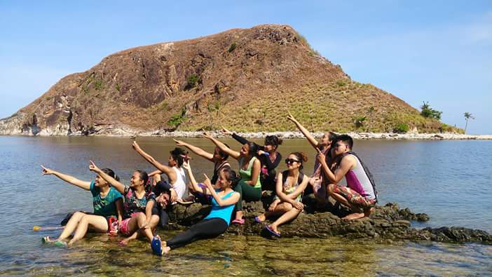 purplepeach28's tweet photo. Missing Guimaras  with these people 😁😍 https://t.co/2fGxx0Tyel