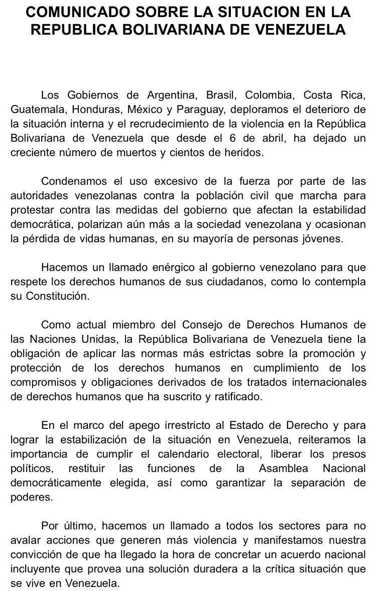 SusanaMalcorra's tweet photo. Ocho gobiernos latinoamericanos hacemos un llamado enérgico al gobierno venezolano para que respete los derechos humanos de sus ciudadanos https://t.co/ktbenyLGpP