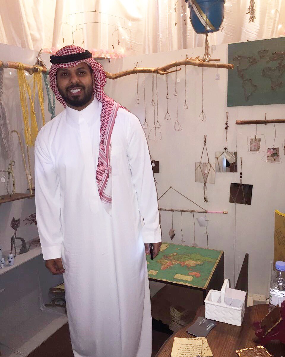 danworkshop's tweet image. سعدنا اليوم بزيارة الاستاذ سلطان النفيعي .. @Sultan_777  #معرض_شبابيك