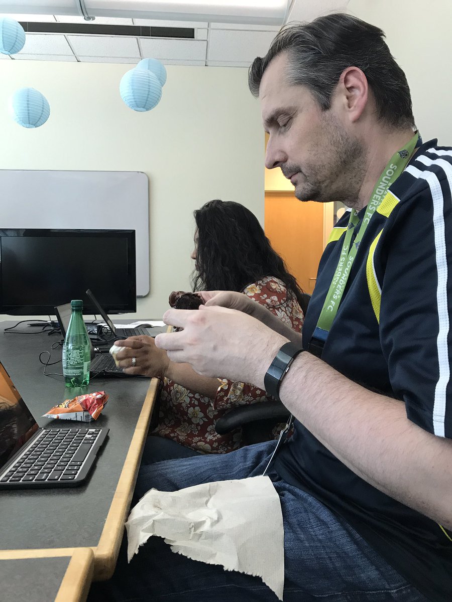 BOTHELL_CC's tweet photo. #WhereisNeil #HappyBirthdayNeil #AwesomeASTD #BothellParty https://t.co/qV8428cLDM