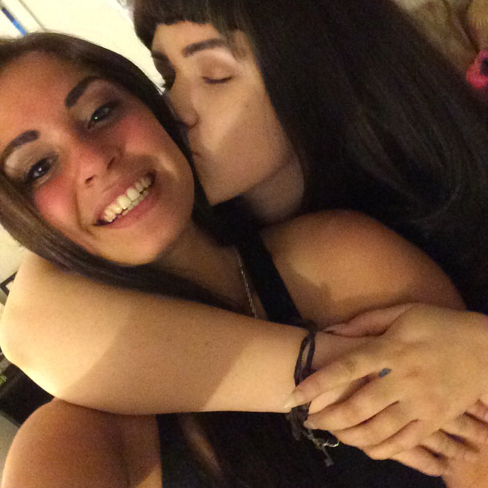 courtykoko's tweet photo. @LORDSICKO hi babe I see you next month 😍❤🌈🦄 https://t.co/M24Es2EAjr