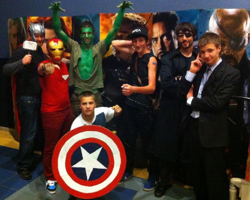 mikerapak's tweet photo. @MarvelStudios saw @Avengers on this day 5 years ago 2nite I'm seeing @Guardians 2 @JamesGunn #MayTheFourthBeWithYou #SpaceAvengers Let's go https://t.co/kaewsBVpGX