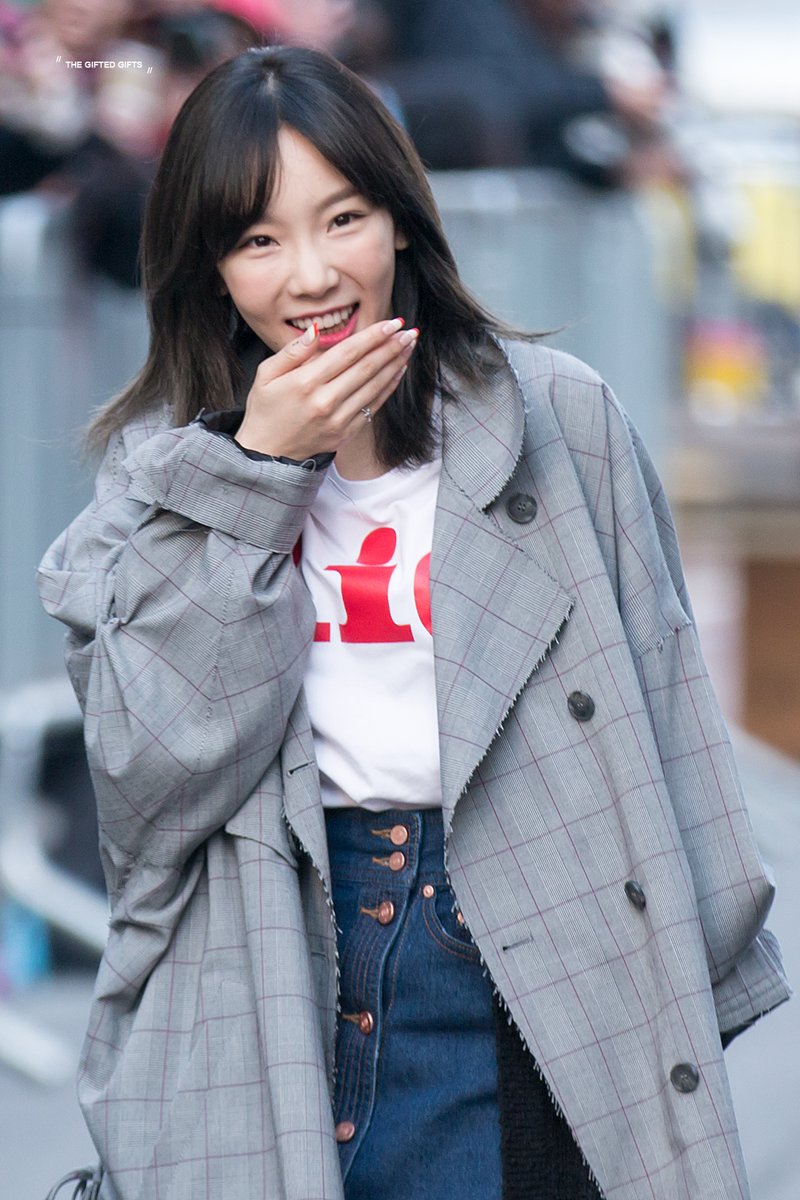 TfSteph's tweet photo. 170303 Music Bank (11p) https://t.co/hurPmYHJwQ by #seultaengstal via @c0nvey https://t.co/hNLFzAACLO
