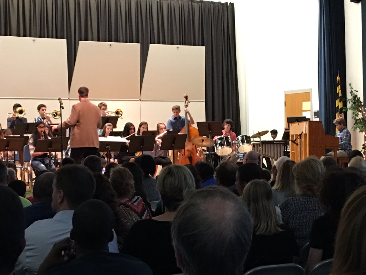 Urbana MS Jazz Ensemble sounds great! @jkurtzfcpsvpa <a href="/FCPS_SVPA/">FCPS Secondary Fine Arts</a>