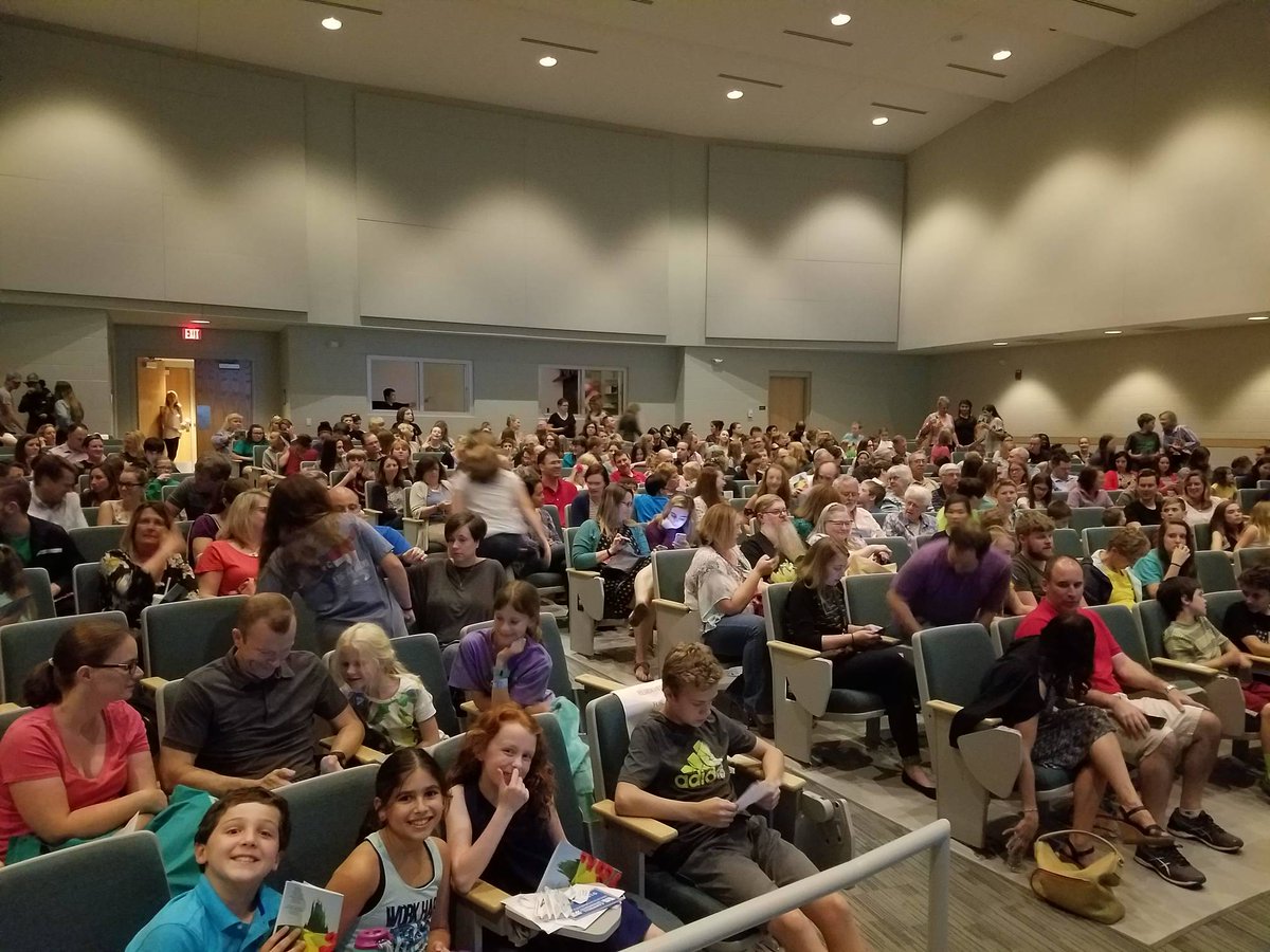 It's almost time for opening night, the house is packed and we are ready! #phms #wizardofoz #musicalthester