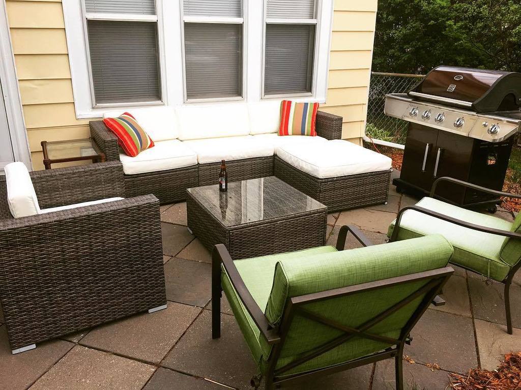 studiomccann's tweet image. The patio is officially open!  A beer to toast the amazing weather ;) #mnlife #minnesotaspring #patioseason ift.tt/2qFp7uJ