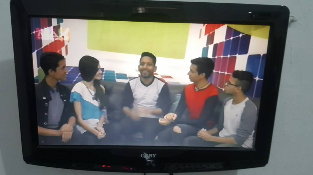 alritmopormaxtv's tweet photo. Nuestro programa de ayer, en el cual tuvimos a nuestro super invitado de lujo Saul Mendoza, reconocido estilista de nuestro Estado https://t.co/6Iv9nARxcX