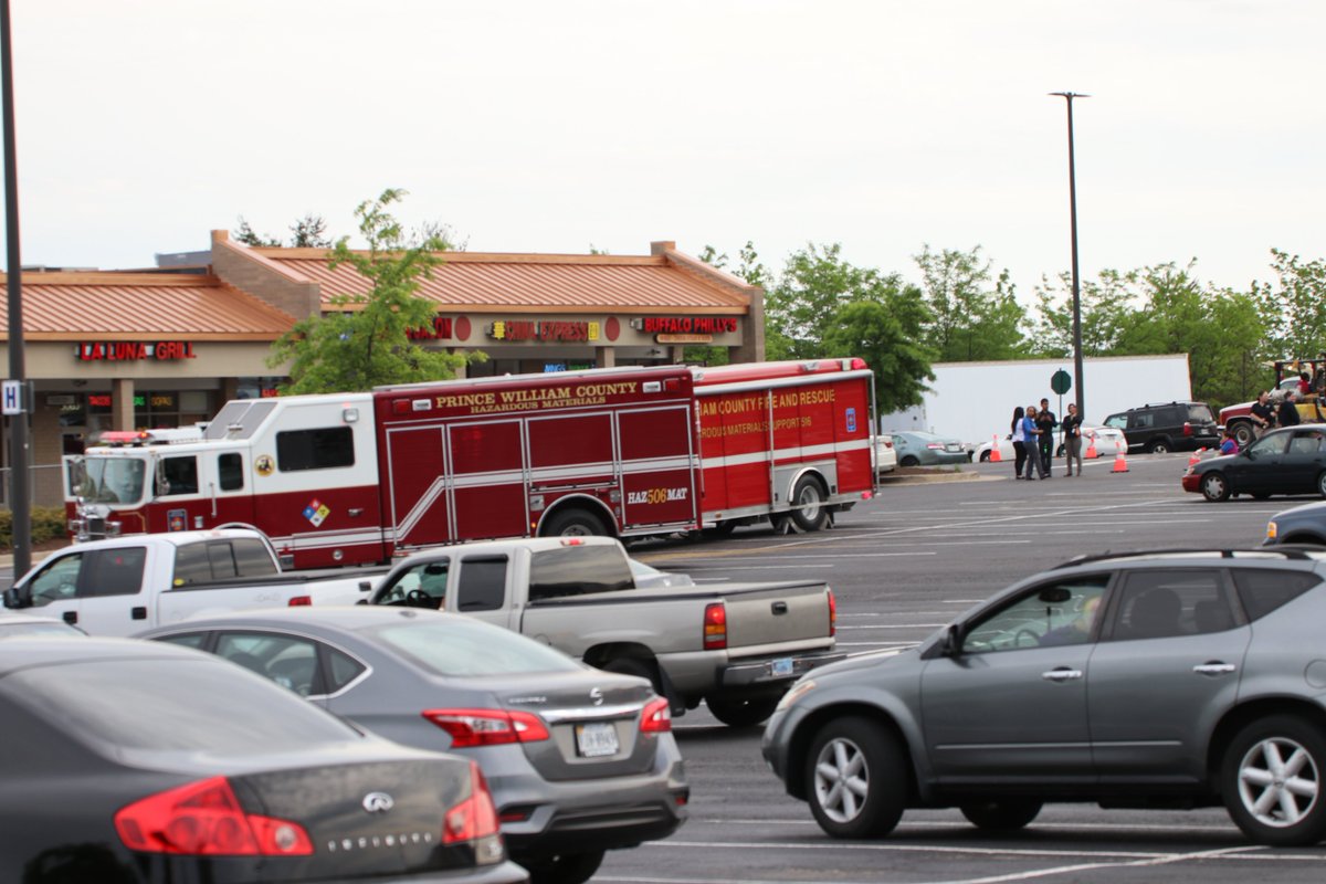 Surveillance911's tweet photo. #PWCFD #PWCPD photos from today at #Aldi and #VillageThrift Store 13770 #Smoketown Rd #Woodbridge @WoodbridgePatch https://t.co/QGlvbA1la9
