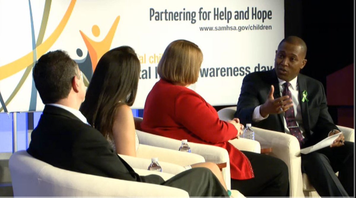 ZEROTOTHREE's tweet photo. LIVE: providing support early on (thru progs like #HealthySteps) can mitigate issues later on. #HerosofHope https://t.co/aC7YepZ6EQ