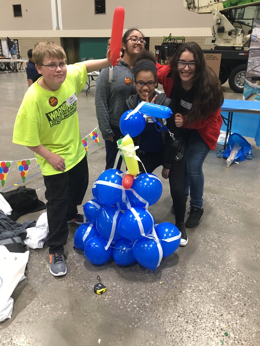 dubconinc's tweet image. #balloontowerchallenge winners at #ibuildkc