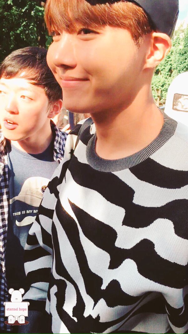 clearjigguk's tweet image. tagged by: @Ayume_Official

poste uma foto do seu bias e marque 10 pessoas p fazer o mesmo;
       [ rt ♡ "BOGO SIPDA" ] #BTSBBMAs